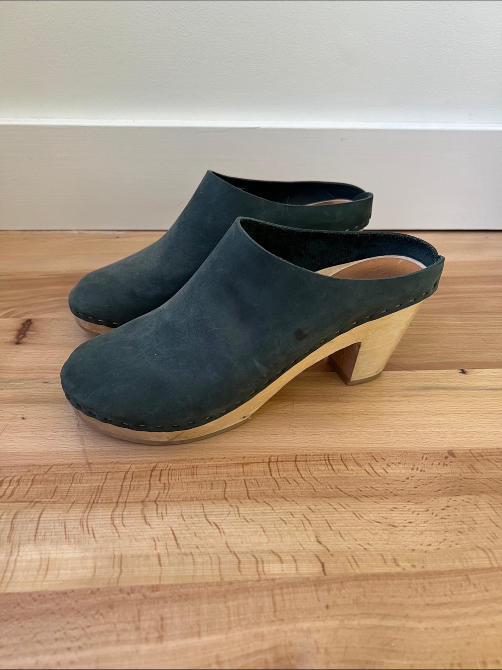 Bryr Chloe green Suede Clog Heels